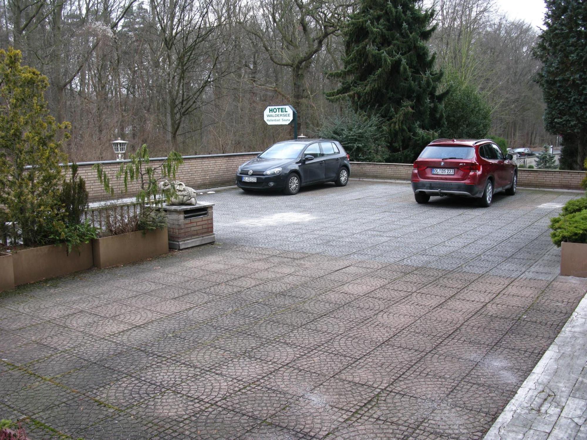 Hotel Waldersee Hanovra Exterior foto