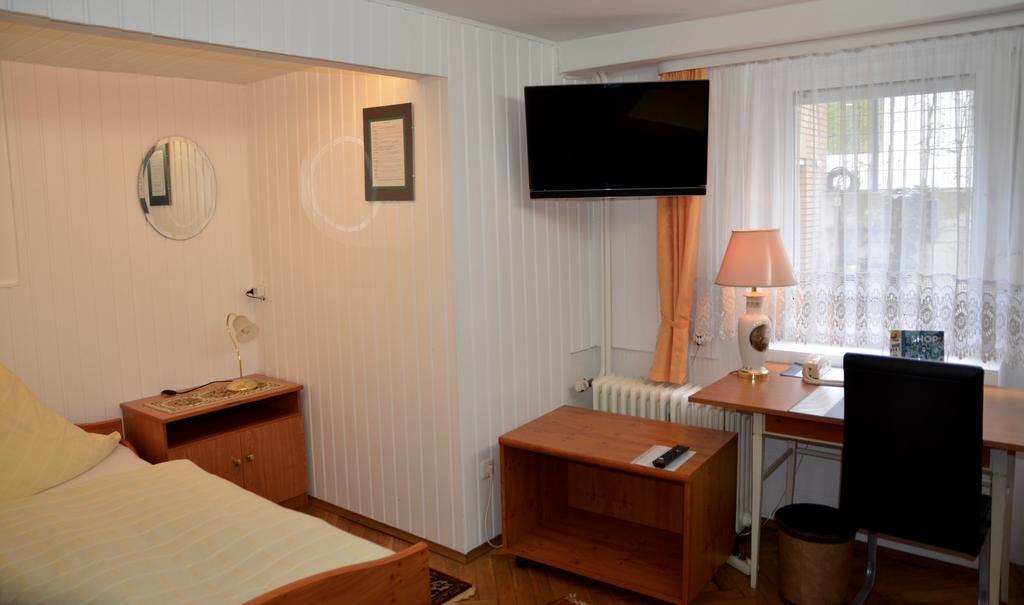 Hotel Waldersee Hanovra Exterior foto