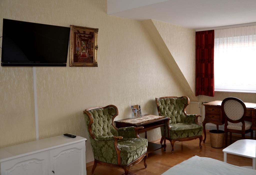 Hotel Waldersee Hanovra Exterior foto